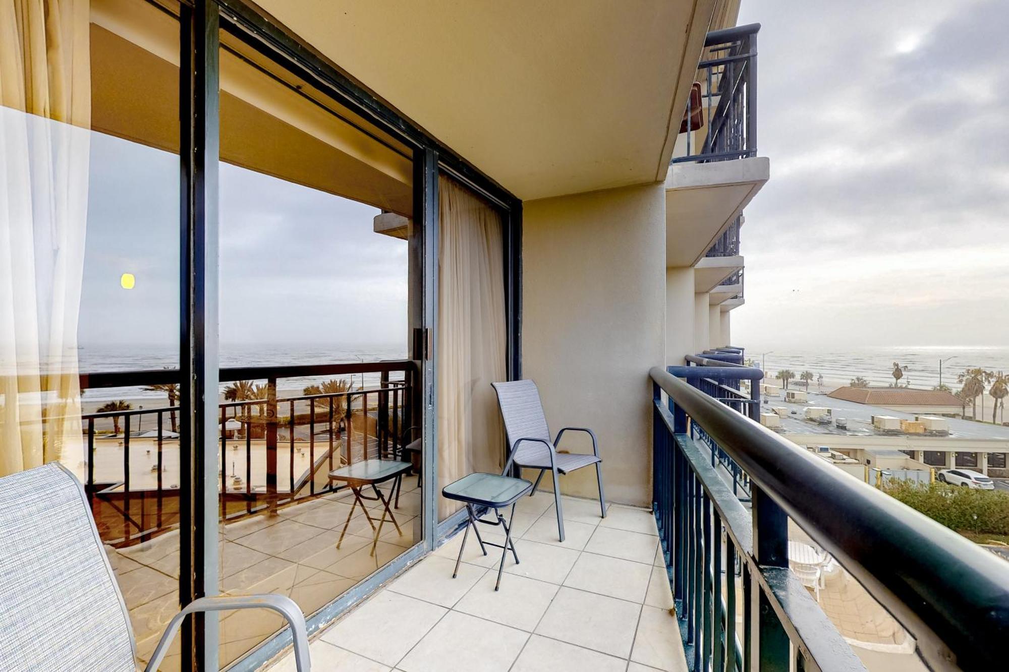 San Luis Apartment Galveston